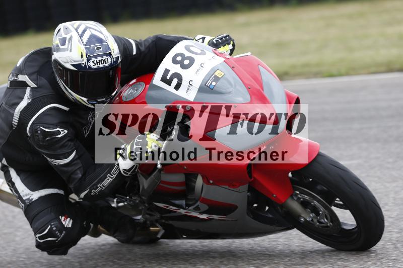 /Archiv-2025/06 18.04.2025 Speer Racing ADR/Gruppe gelb/580